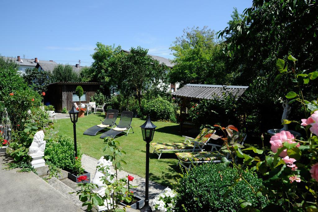 Bed and Breakfast Haus Stuttgart Obernberg am Inn Экстерьер фото